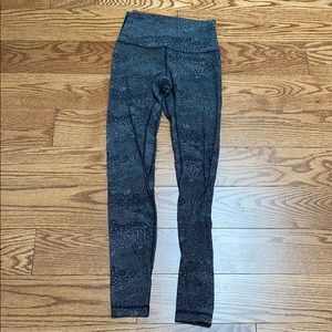 LULULEMON Align Black and White Leggings